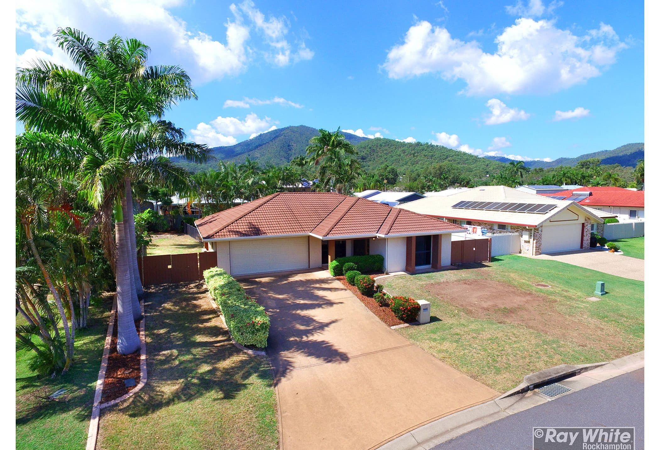 15 Harris Crescent, Norman Gardens QLD 4701, Norman Gardens - Thumbnail 6
