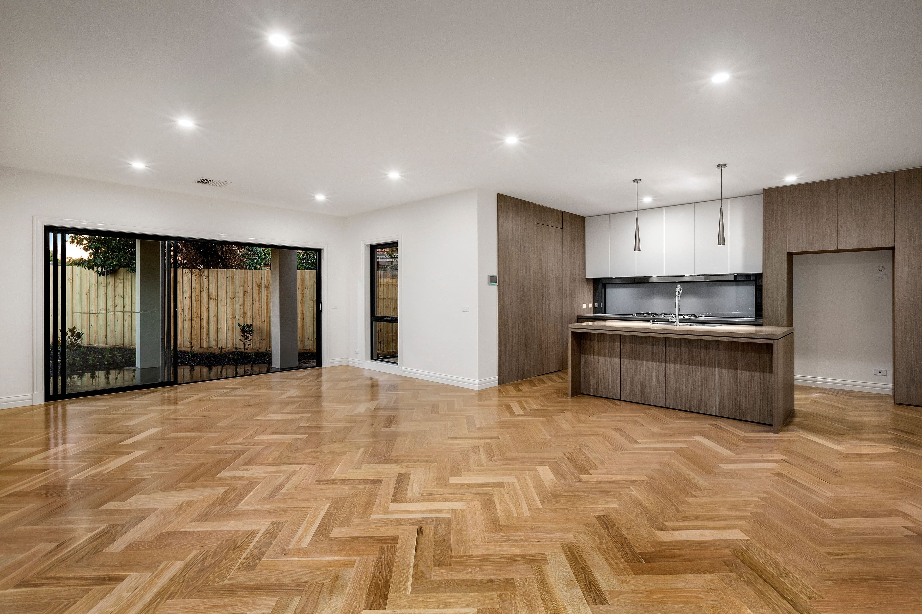 6 Reark Court, Templestowe VIC 3106, Templestowe - Thumbnail 2
