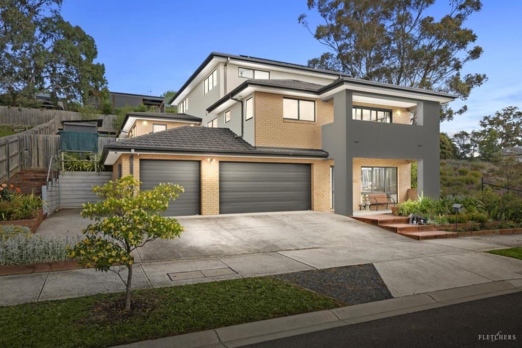 49 Outlook Drive, Chirnside Park - Image 1