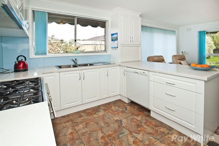9 Ondine Drive, WHEELERS HILL VIC 3150, Wheelers Hill - Thumbnail 7