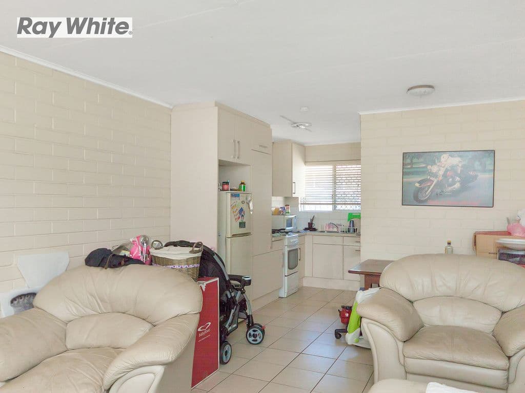 362 Redbank Plains Road, BELLBIRD PARK QLD 4300, Bellbird Park - Thumbnail 4