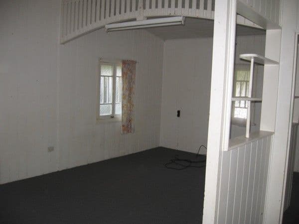 10 Thomas Street, Maryborough QLD 4650, Maryborough - Thumbnail 6