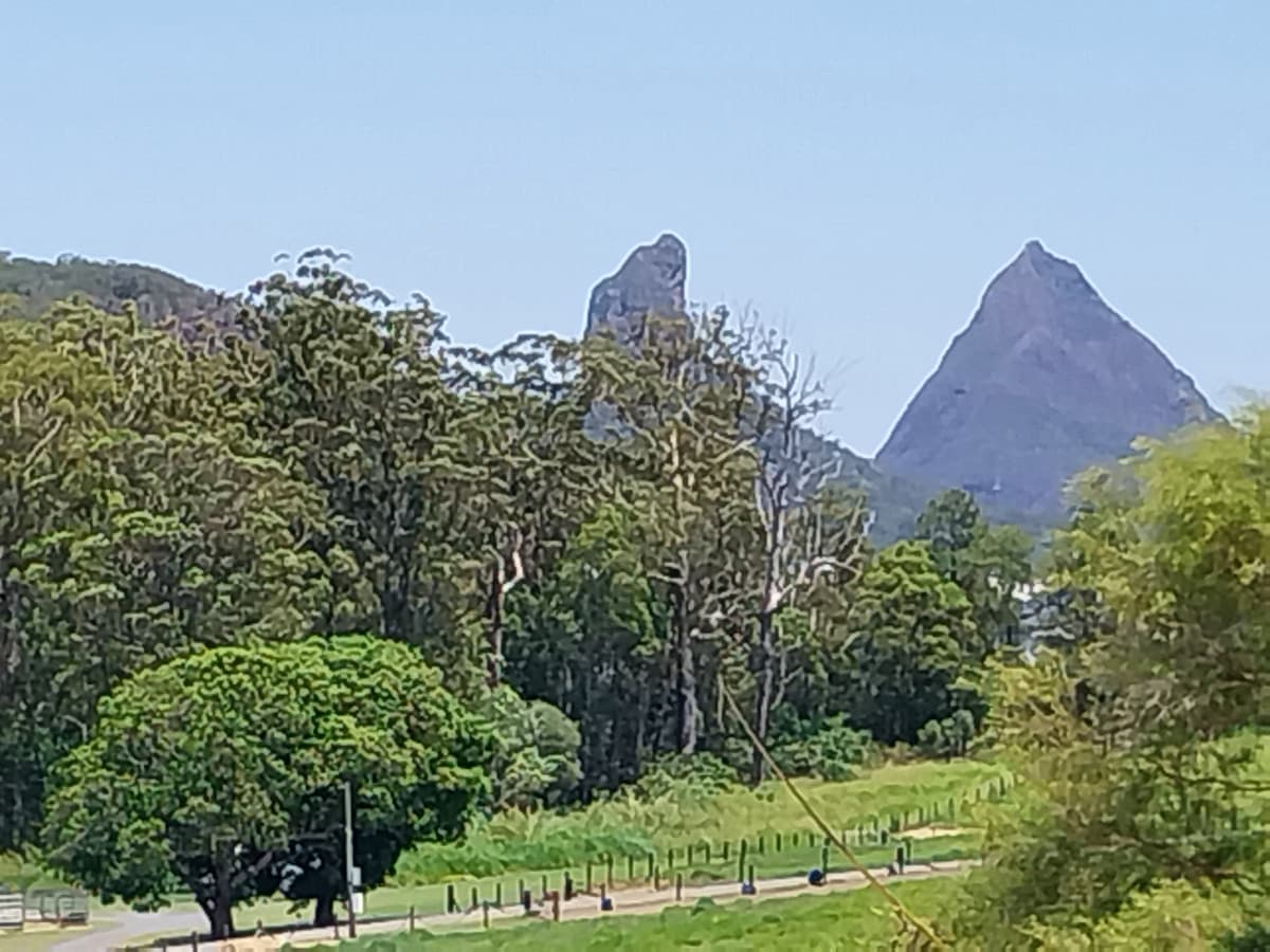 35 Youngs Road, GLASS HOUSE MOUNTAINS QLD 4518, Glass House Mountains - Thumbnail 5
