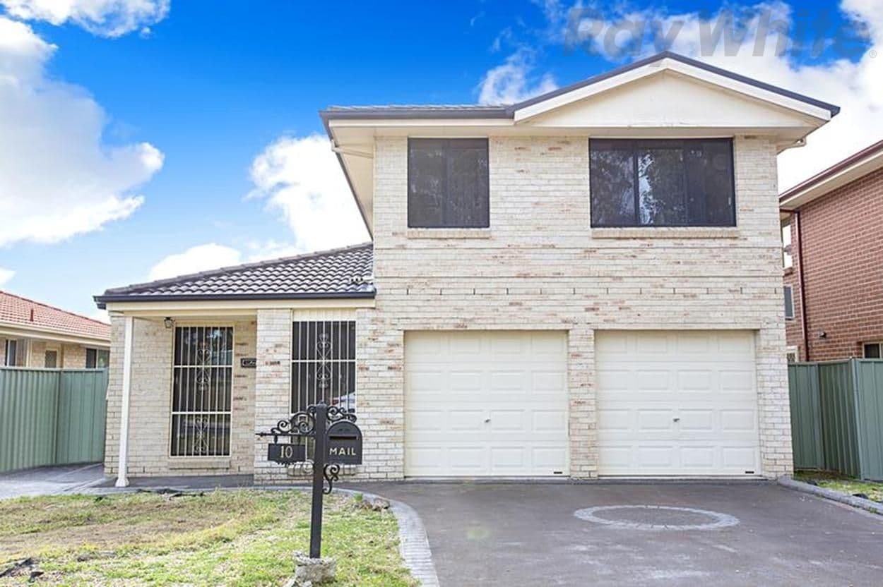10 Binnaway Avenue, HOXTON PARK NSW 2171, Hoxton Park - Image 1