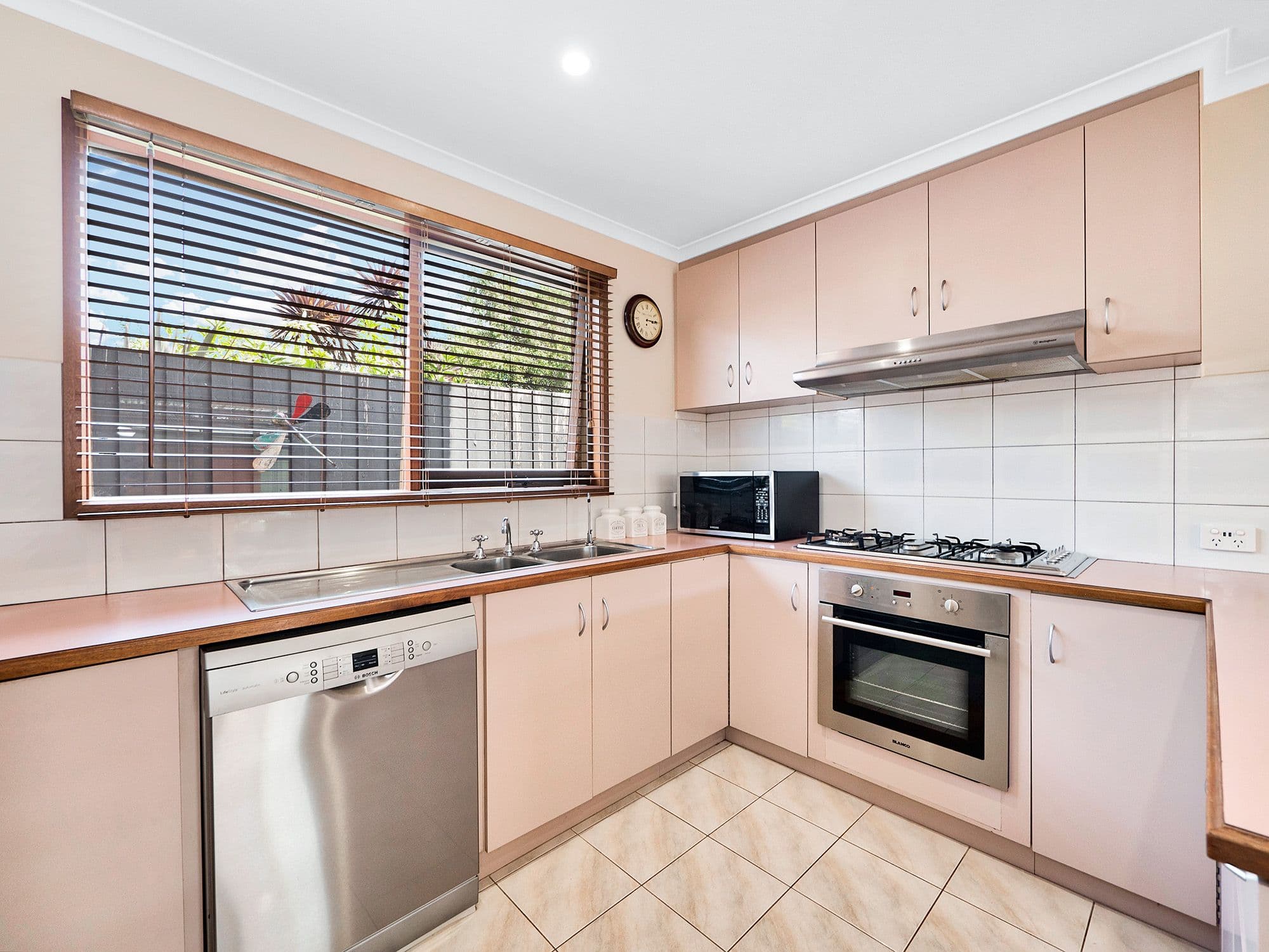 22 Elda Court, Cranbourne North VIC 3977, Cranbourne North - Thumbnail 6