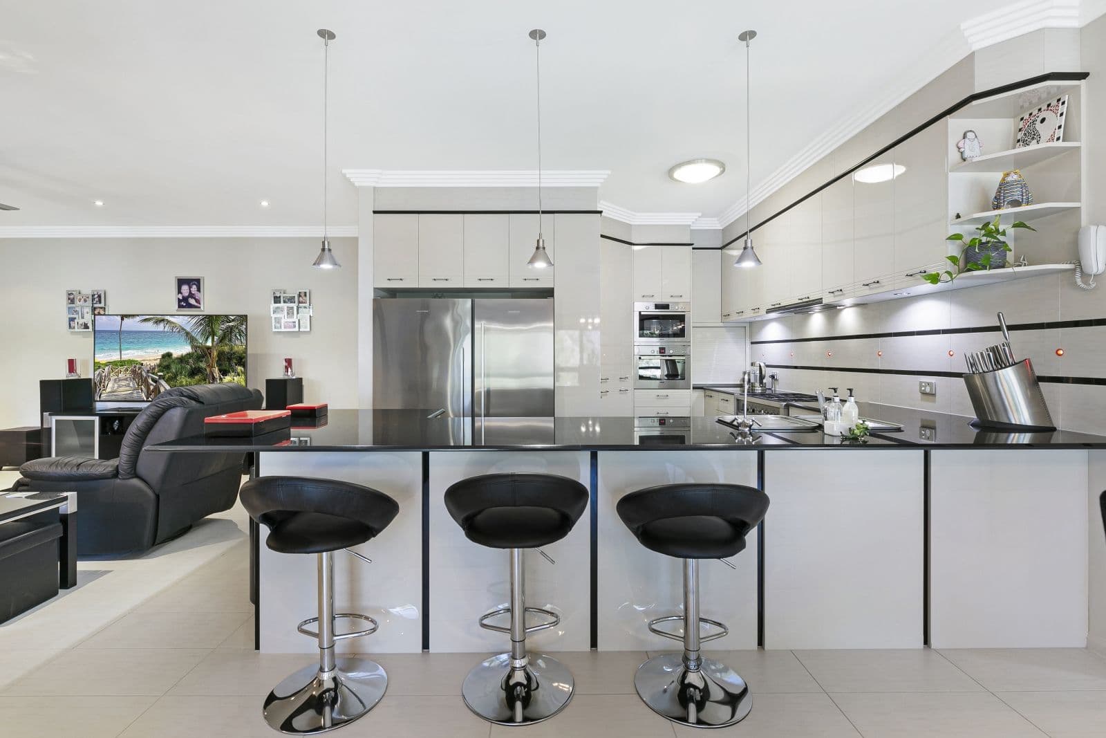 8 Tanzen Drive, Arundel QLD 4214, Arundel - Thumbnail 7