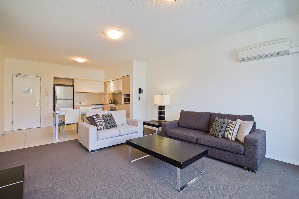 1 Moores Crescent, VARSITY LAKES QLD 4227, Varsity Lakes - Thumbnail 4