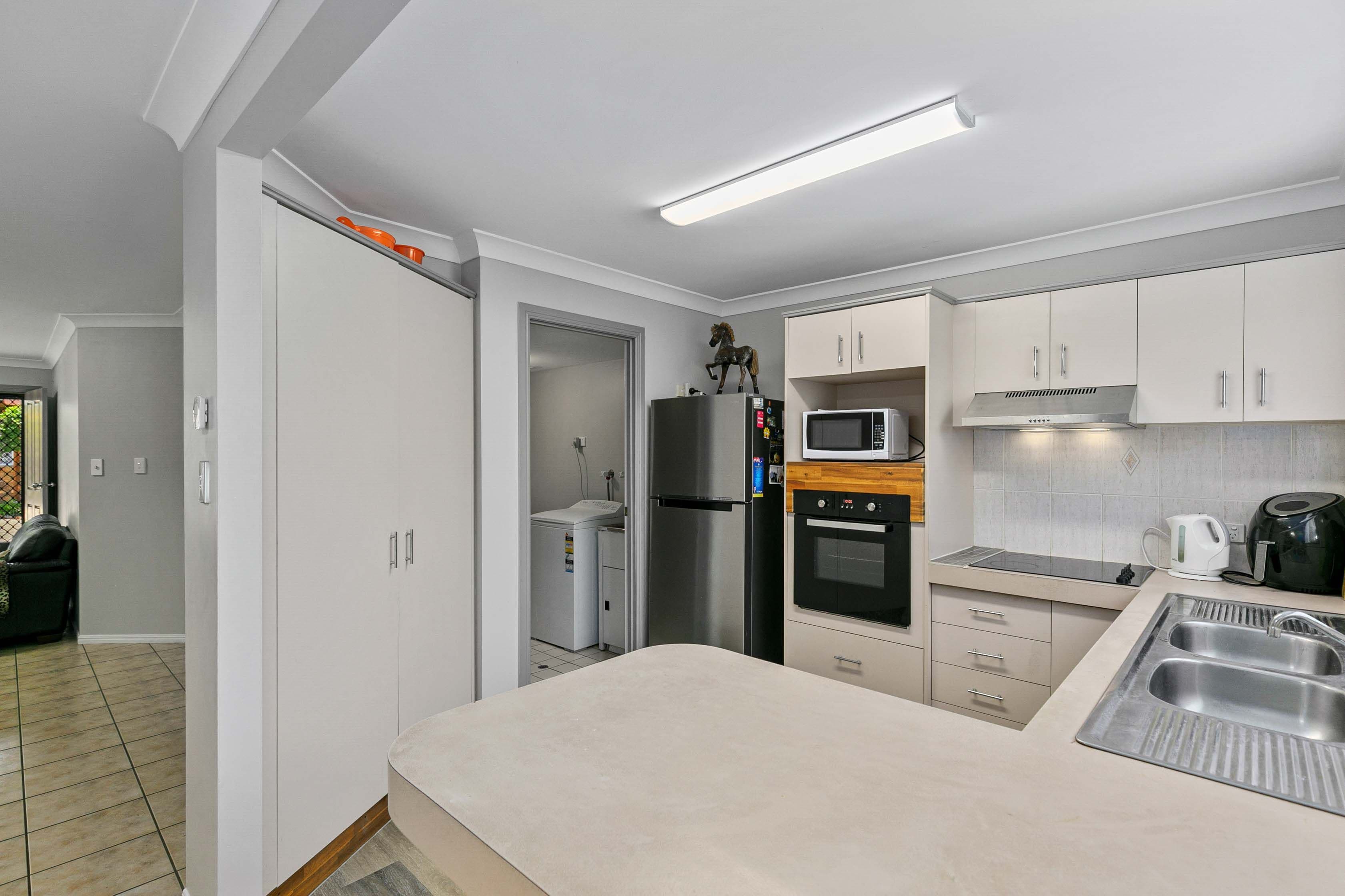 178 Torquay Road, Scarness QLD 4655, Scarness - Thumbnail 6