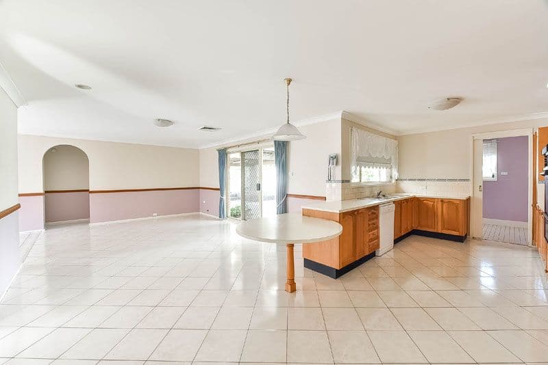 61 Drysdale Road, Elderslie - Thumbnail 2