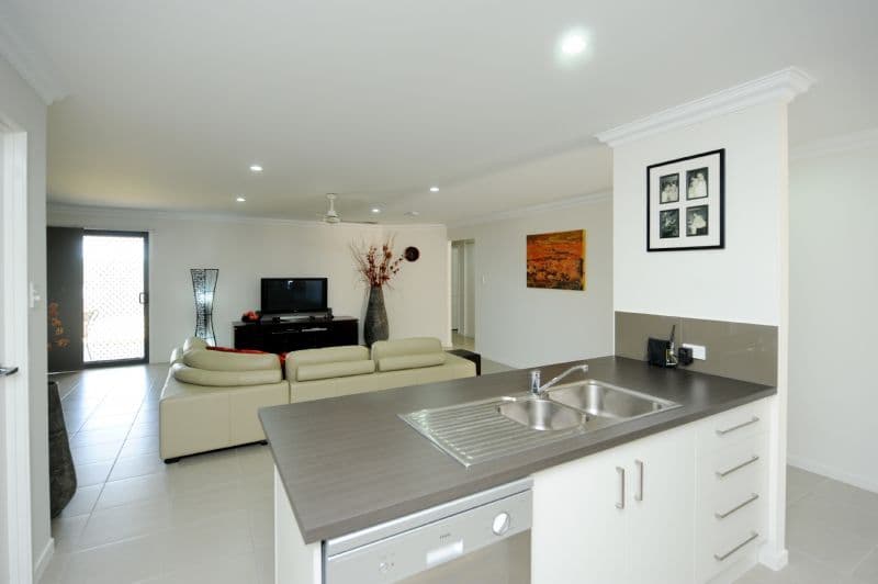 9 Scorpius Place, TELINA QLD 4680, Telina - Thumbnail 7