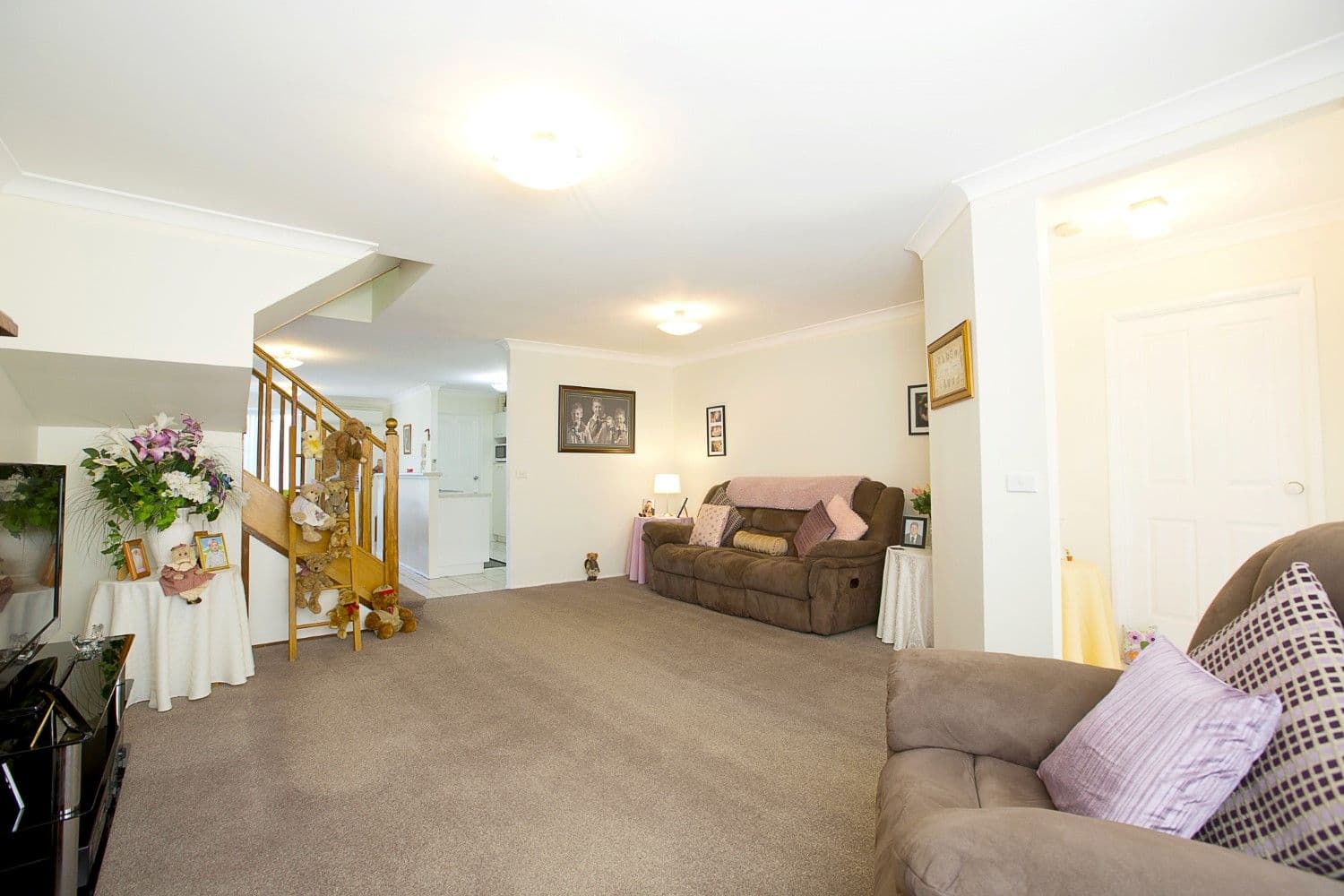 17 Wargon Crescent, Glenmore Park - Thumbnail 2