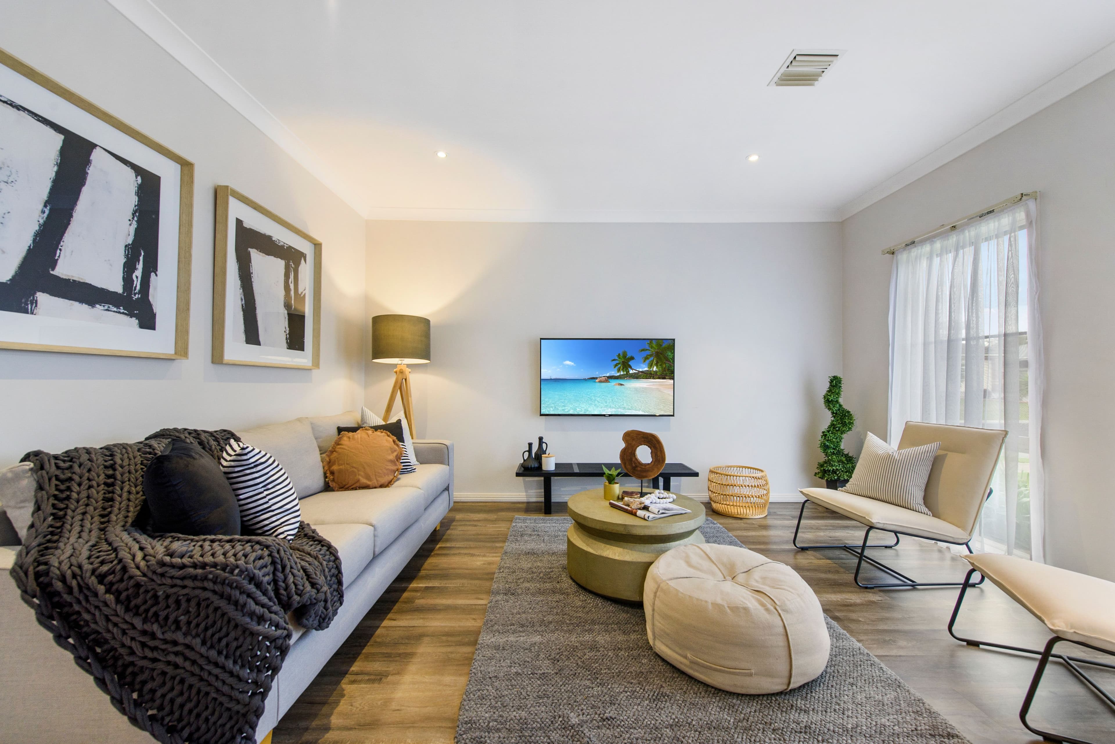 2 Mark Drive, Hillside VIC 3037, Hillside - Thumbnail 3