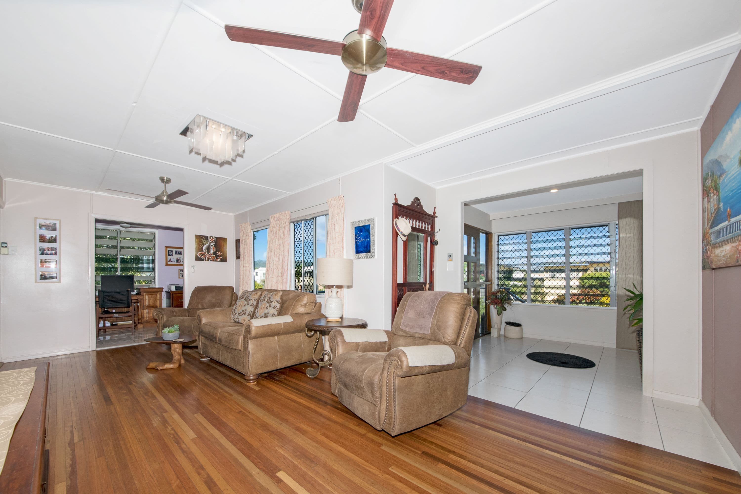 50 Lowth Street, Rosslea QLD 4812, Rosslea - Thumbnail 4