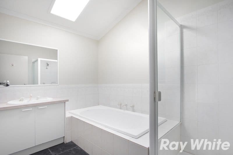 36 Pommel Street, Pakenham VIC 3810, Pakenham - Thumbnail 7