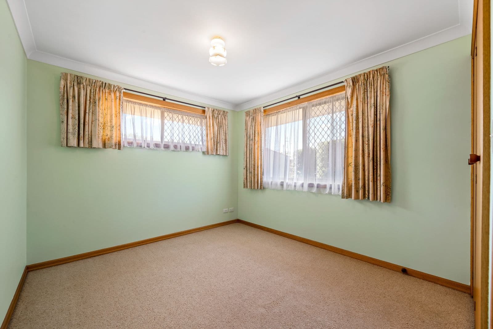 5 Stumm Street, Kearneys Spring QLD 4350, Kearneys Spring - Thumbnail 8