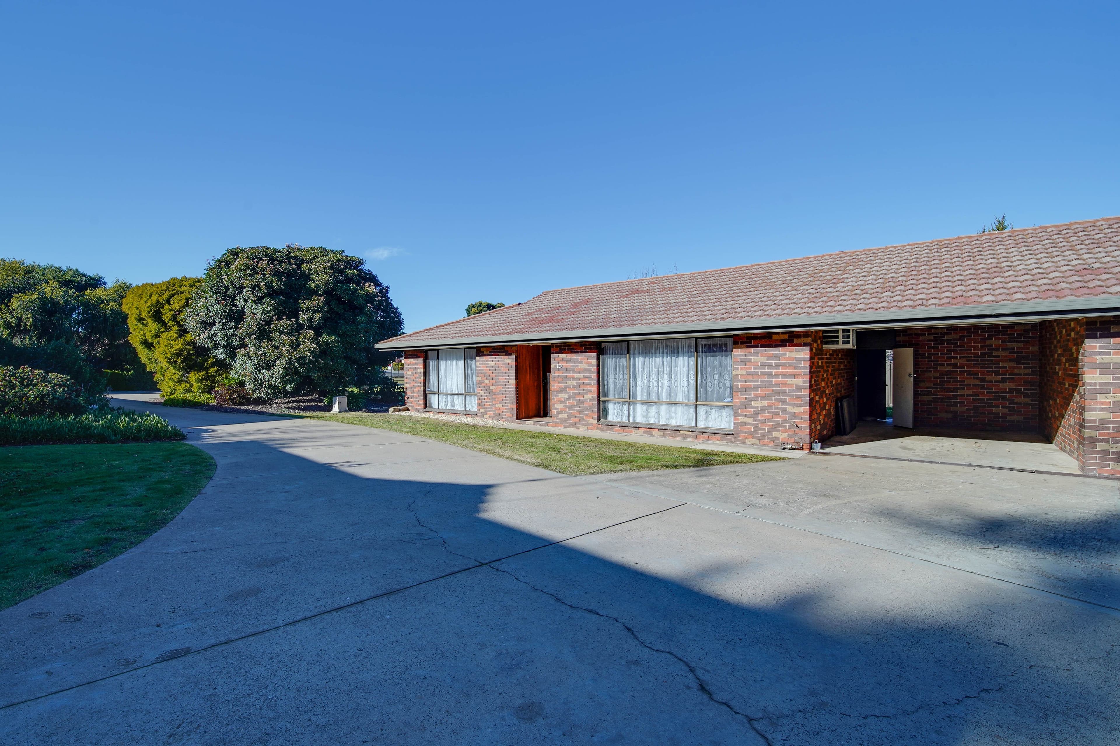 29 Glencoe Street, Kennington VIC 3550, Kennington - Thumbnail 2