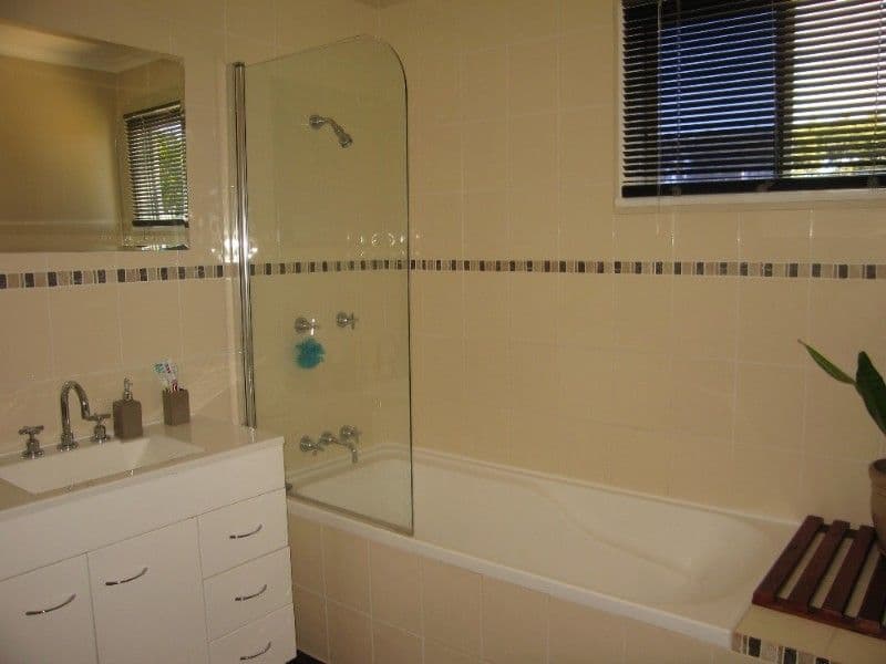 3 Barton Street, WEST MACKAY QLD 4740, West Mackay - Thumbnail 4