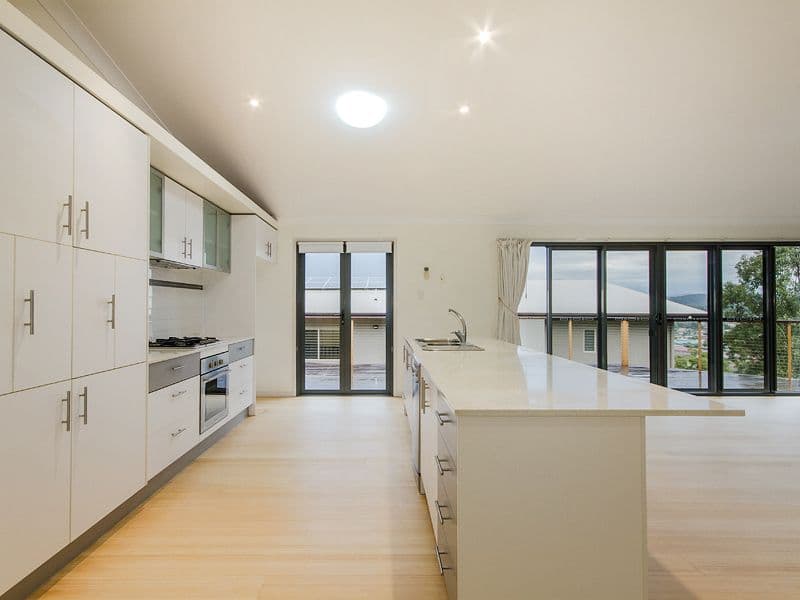 38 Midway Terrace, Pacific Pines QLD 4211, Pacific Pines - Thumbnail 8