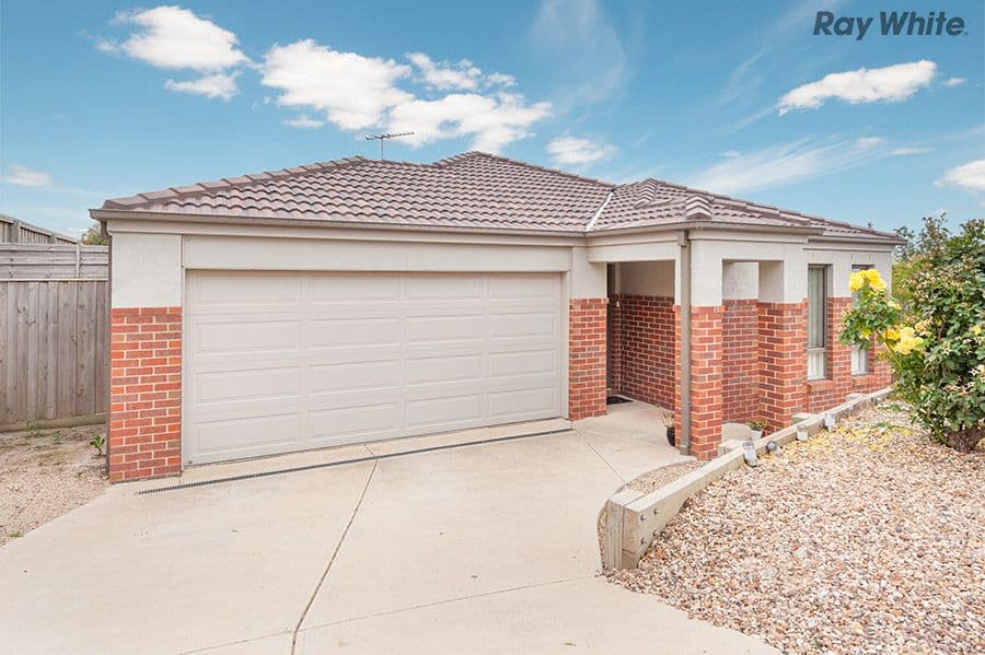 8 Hatfield Court, Sunbury VIC 3429, Sunbury - Image 1