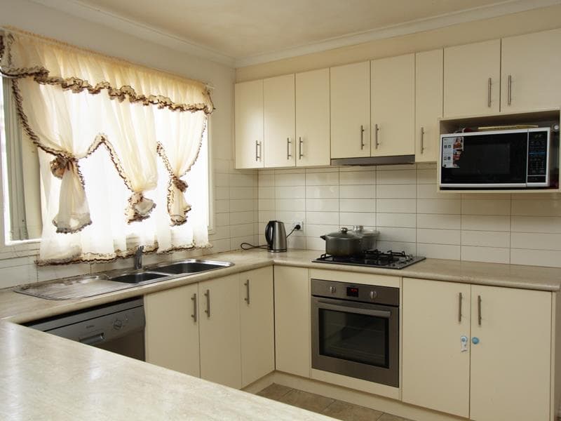 40 Talliver Terrace, Truganina - Thumbnail 2