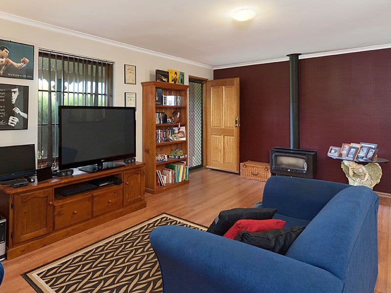 16 Jeffrey Street, NAIRNE SA 5252, Nairne - Thumbnail 3