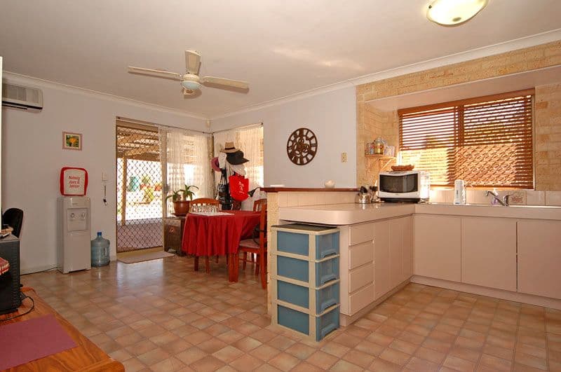 51 Pentecost Avenue, BEECHBORO WA 6063, Beechboro - Thumbnail 4