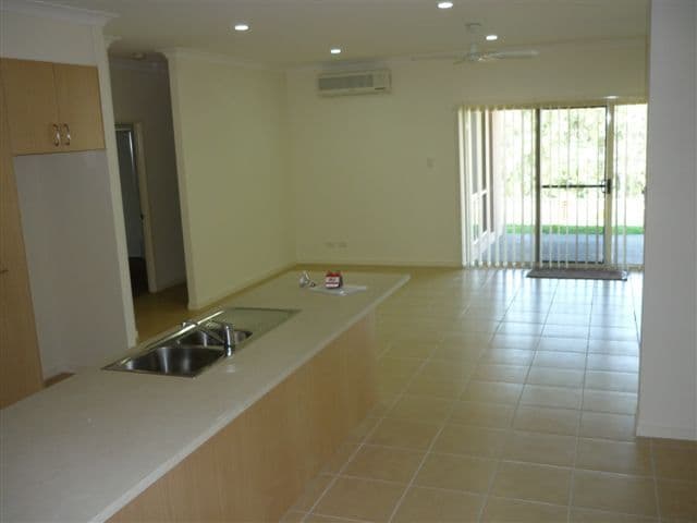 18 Berrimilla Lane, Coomera Waters QLD 4209, Coomera - Thumbnail 6