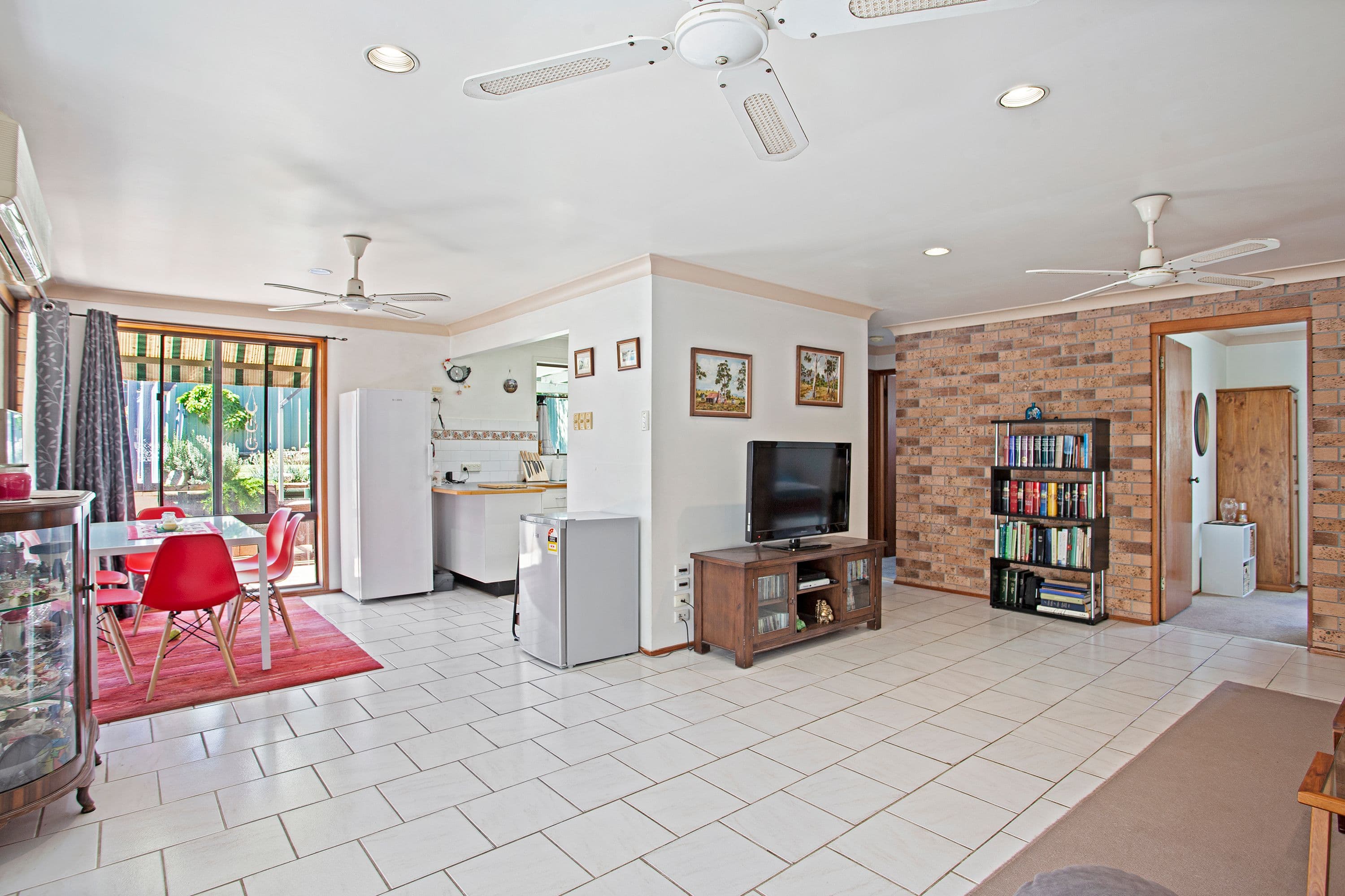 31 Thomas Mitchell Road, Killarney Vale NSW 2261, Killarney Vale - Image 1
