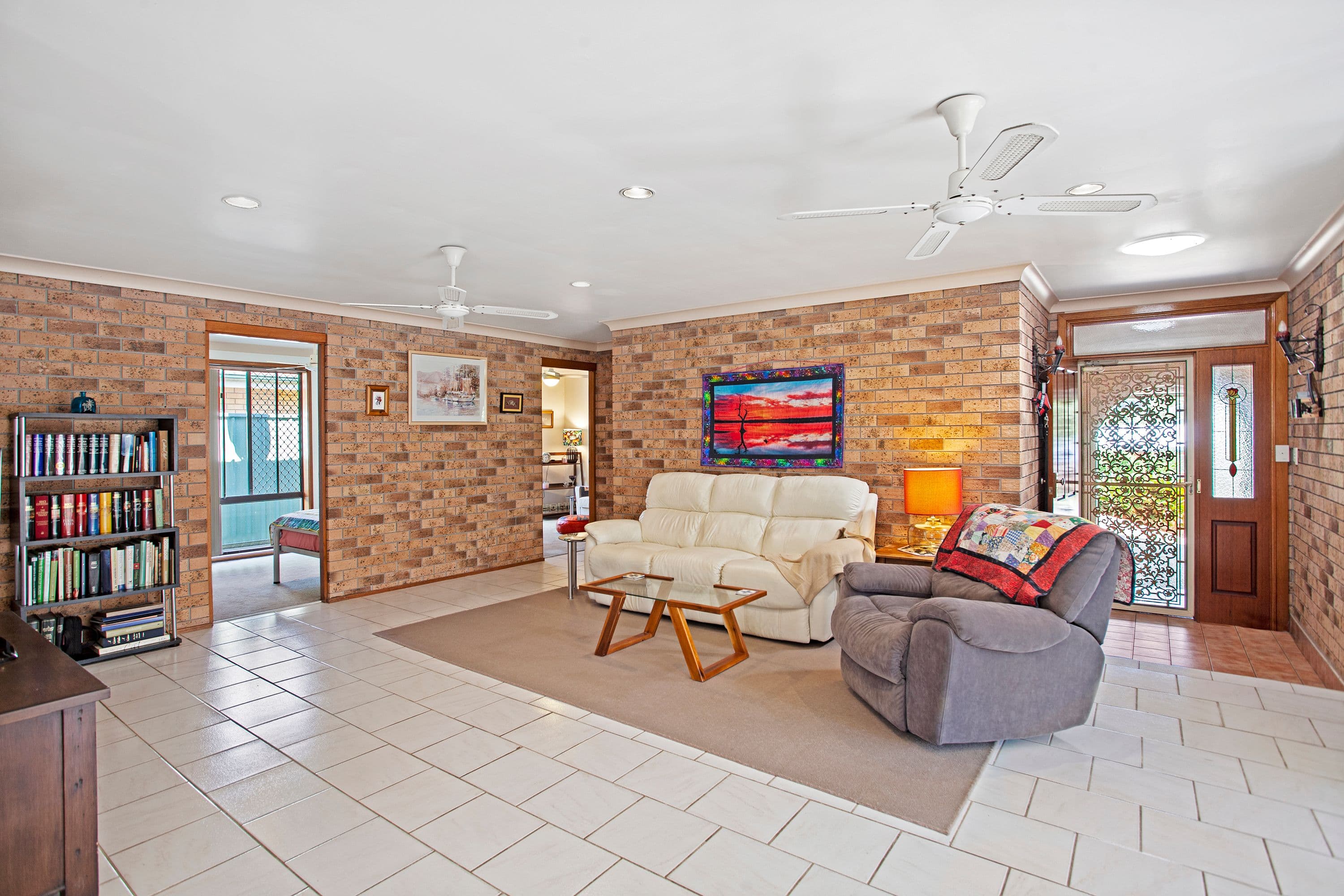 31 Thomas Mitchell Road, Killarney Vale NSW 2261, Killarney Vale - Thumbnail 2