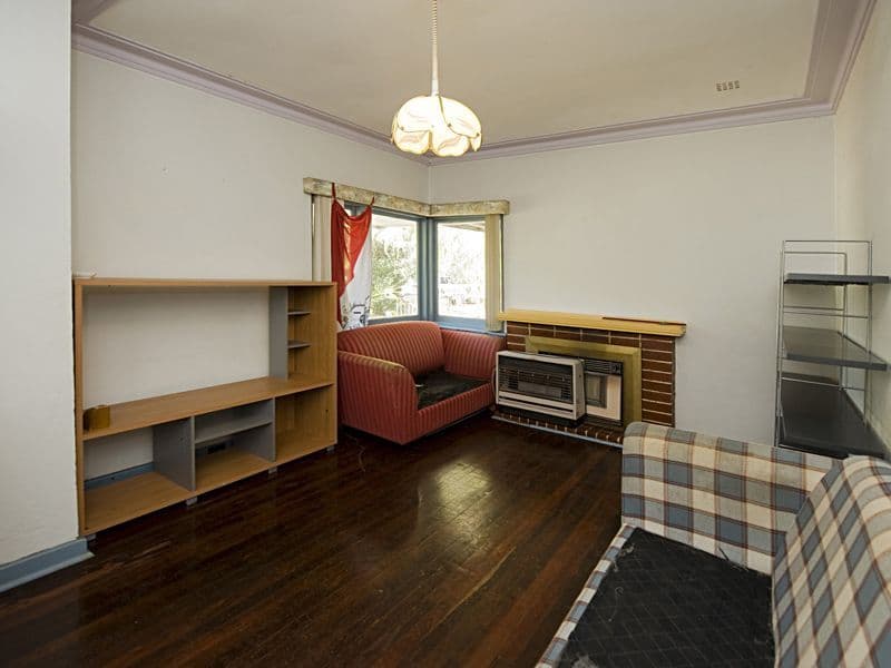 46 Upton Street, ST JAMES WA 6102, St James - Thumbnail 4
