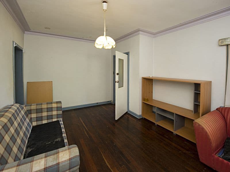 46 Upton Street, ST JAMES WA 6102, St James - Thumbnail 5