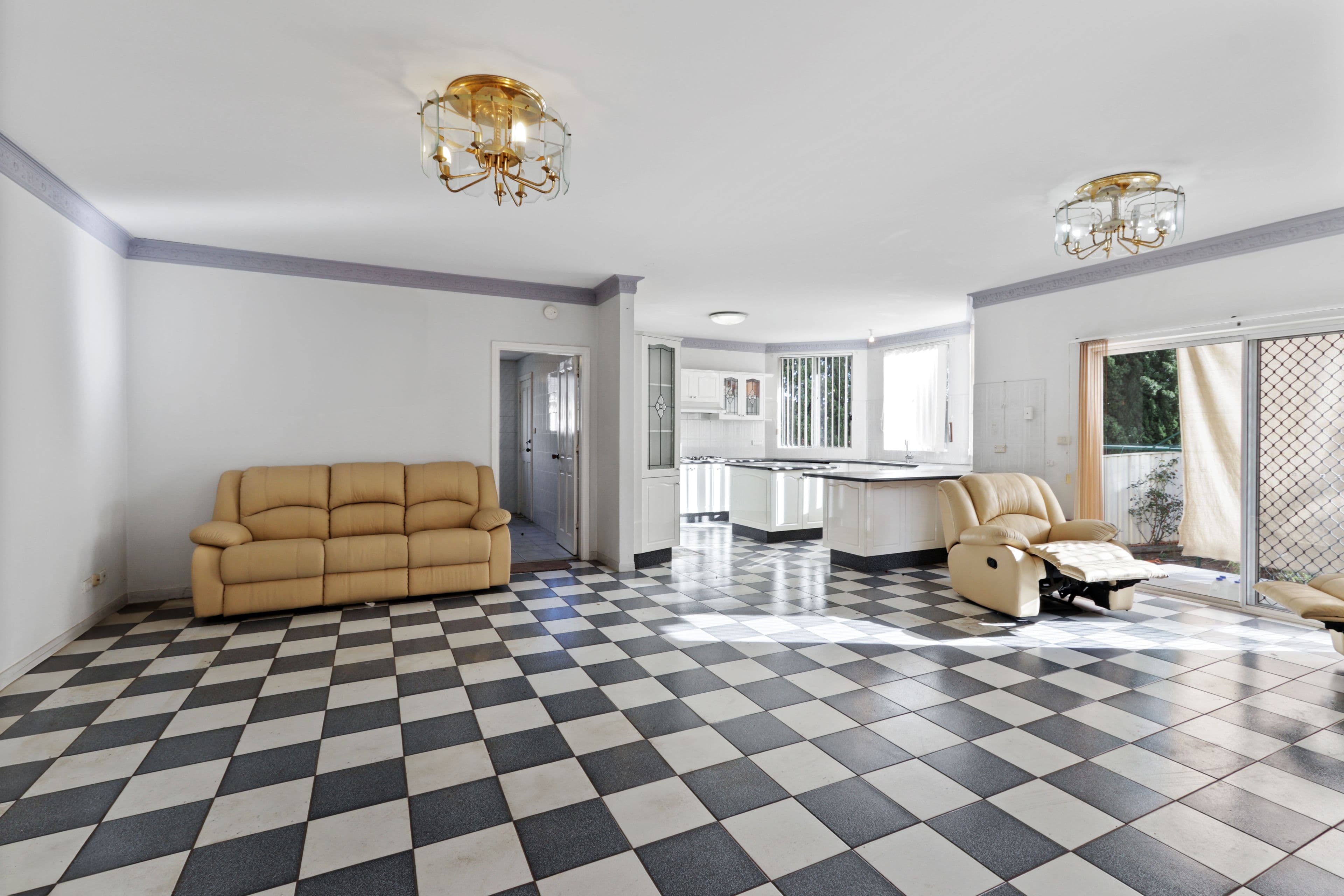 4 Christabel Place,, Cecil Hills NSW 2171, Cecil Hills - Thumbnail 6