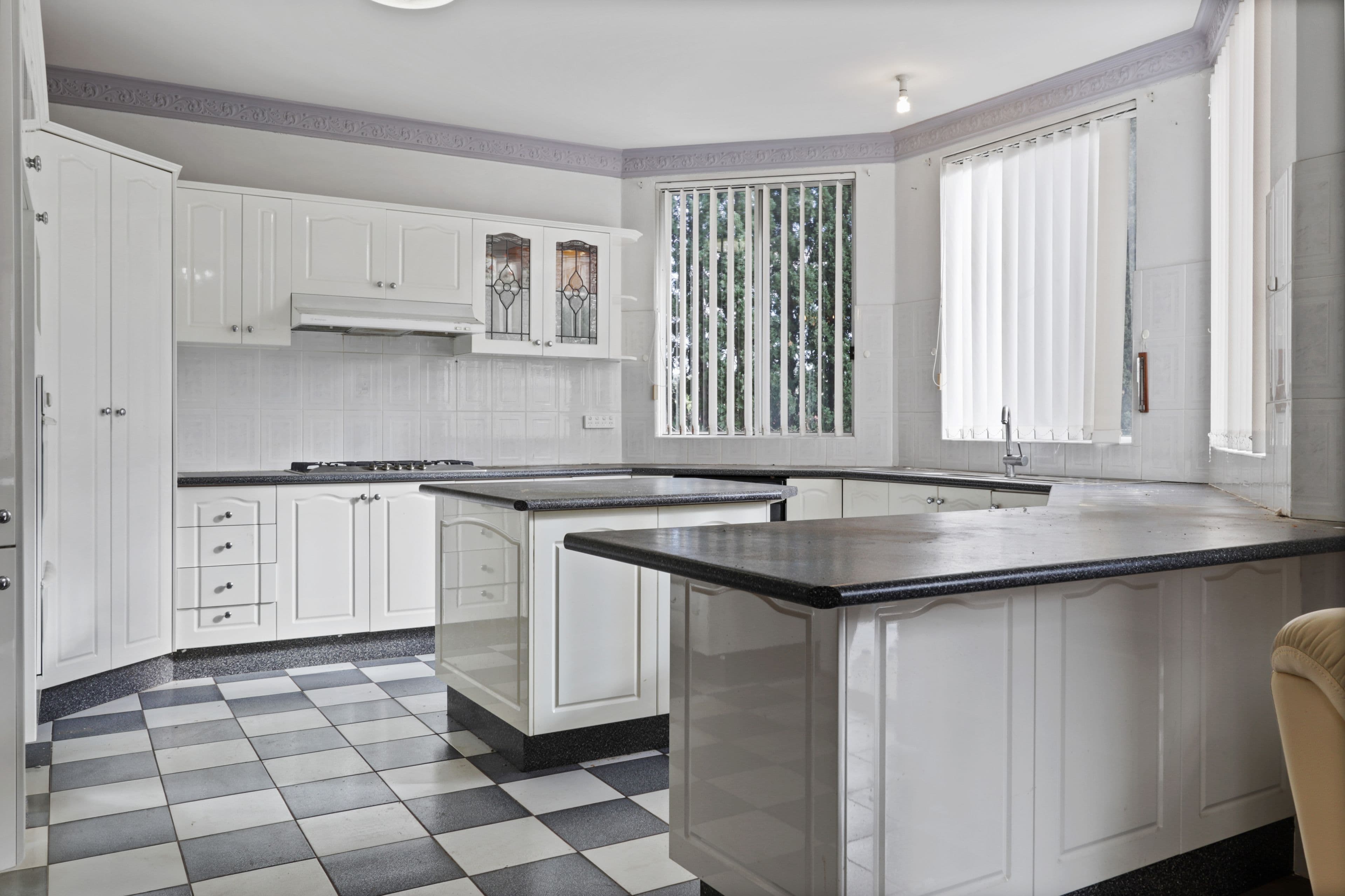 4 Christabel Place,, Cecil Hills NSW 2171, Cecil Hills - Thumbnail 8