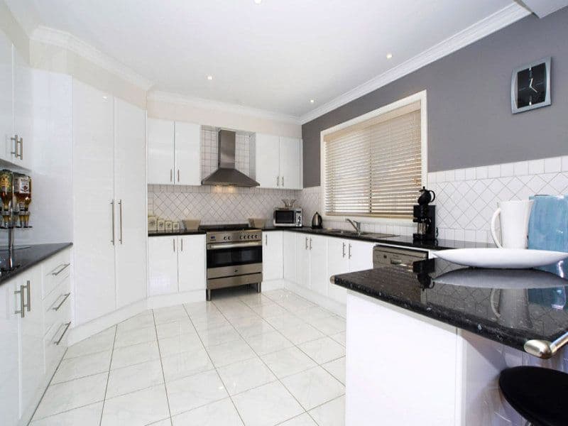 19 Saunders Crescent, EPPING VIC 3076, Epping - Thumbnail 2