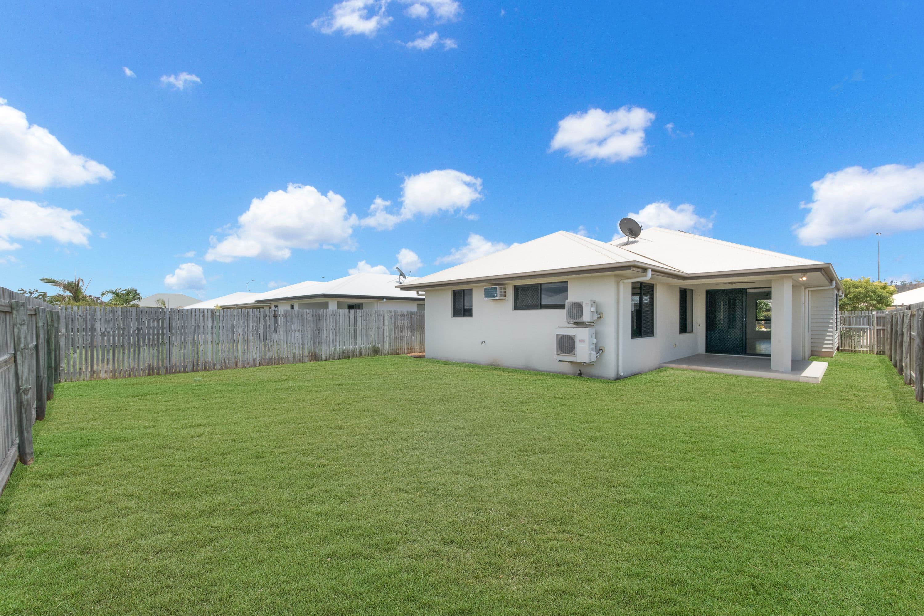 12 Roosevelt Loop, Mount Louisa QLD 4814, Mount Louisa - Thumbnail 3