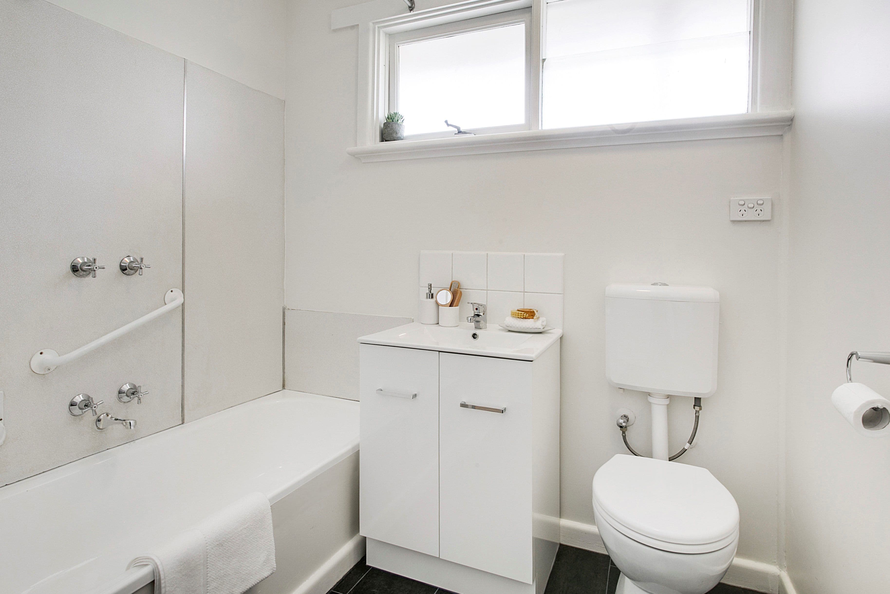 16 Petrie Street, Frankston VIC 3199, Frankston - Thumbnail 5