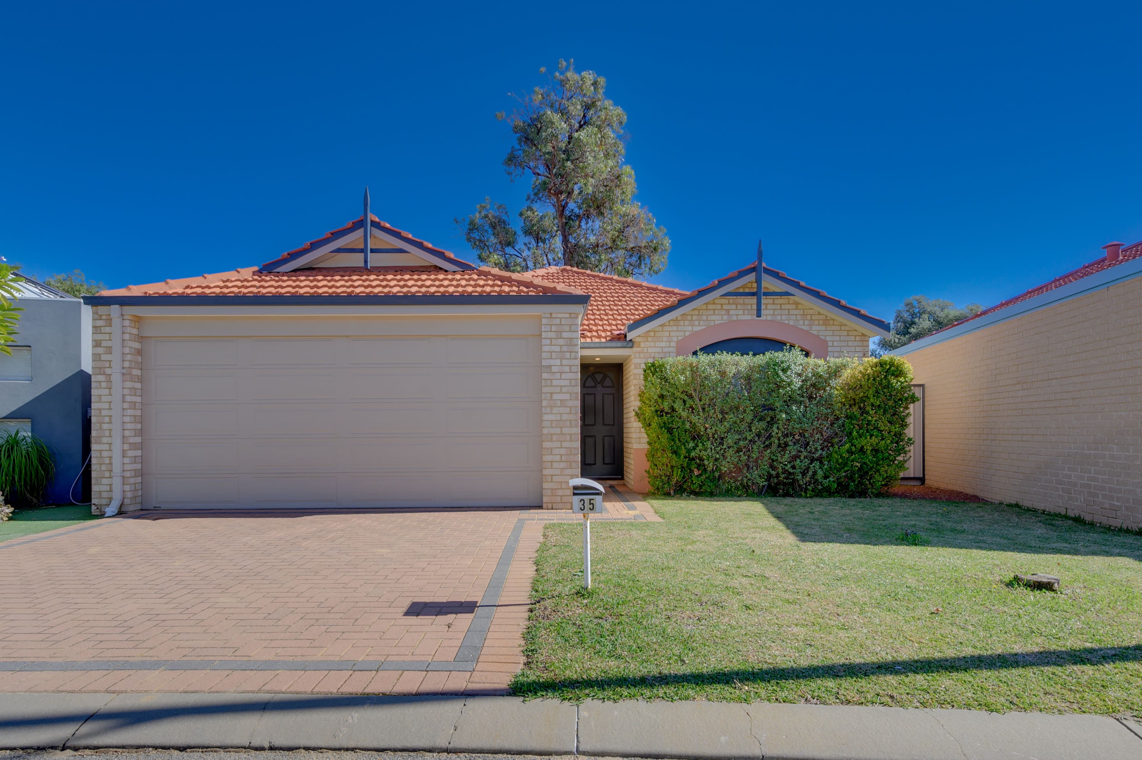 27 Meadow Springs Drive, Meadow Springs WA 6210, Meadow Springs - Image 1