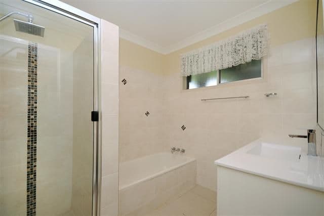 19 Hinkler Crescent, WILSONTON QLD 4350, Wilsonton - Thumbnail 3