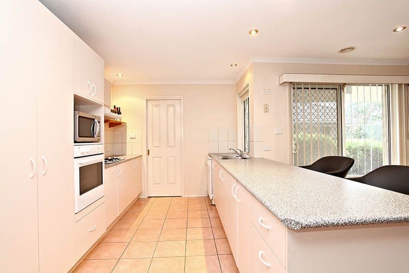 3 Monie  Place, HILLSIDE VIC 3037, Hillside - Thumbnail 3