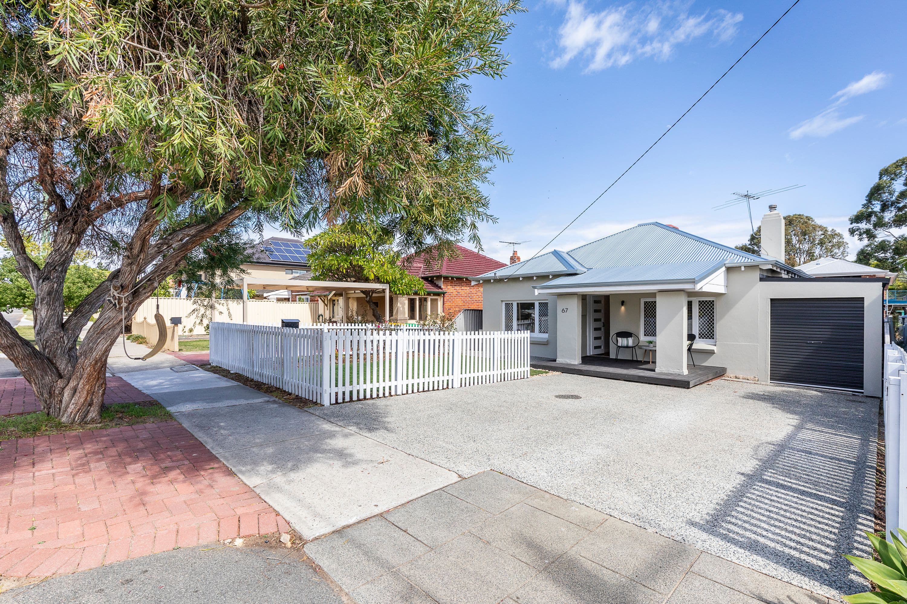 67 Sasse Avenue, Mount Hawthorn WA 6016, Mount Hawthorn - Thumbnail 2