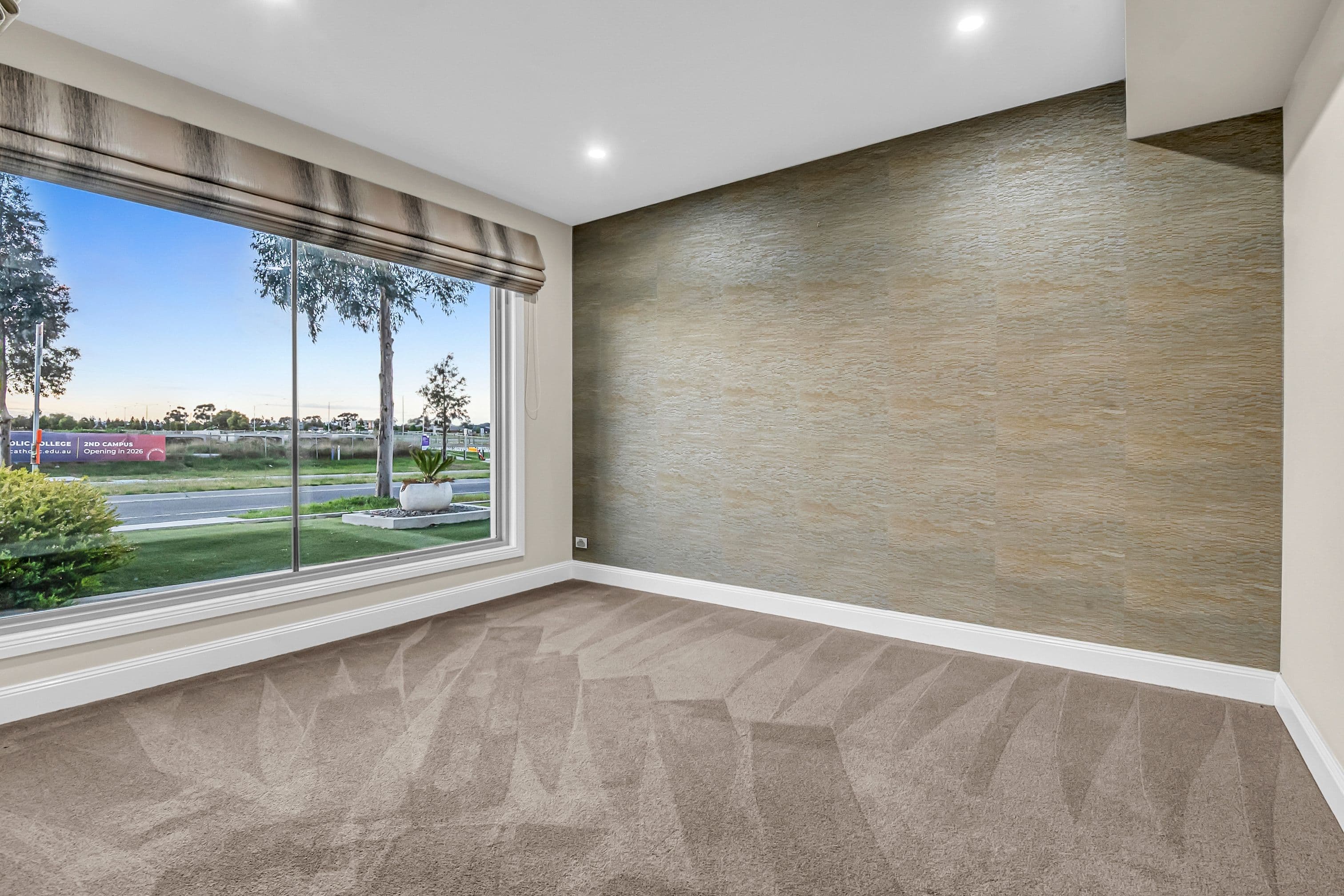9 Whinfell Street, Mickleham VIC 3064, Mickleham - Thumbnail 2