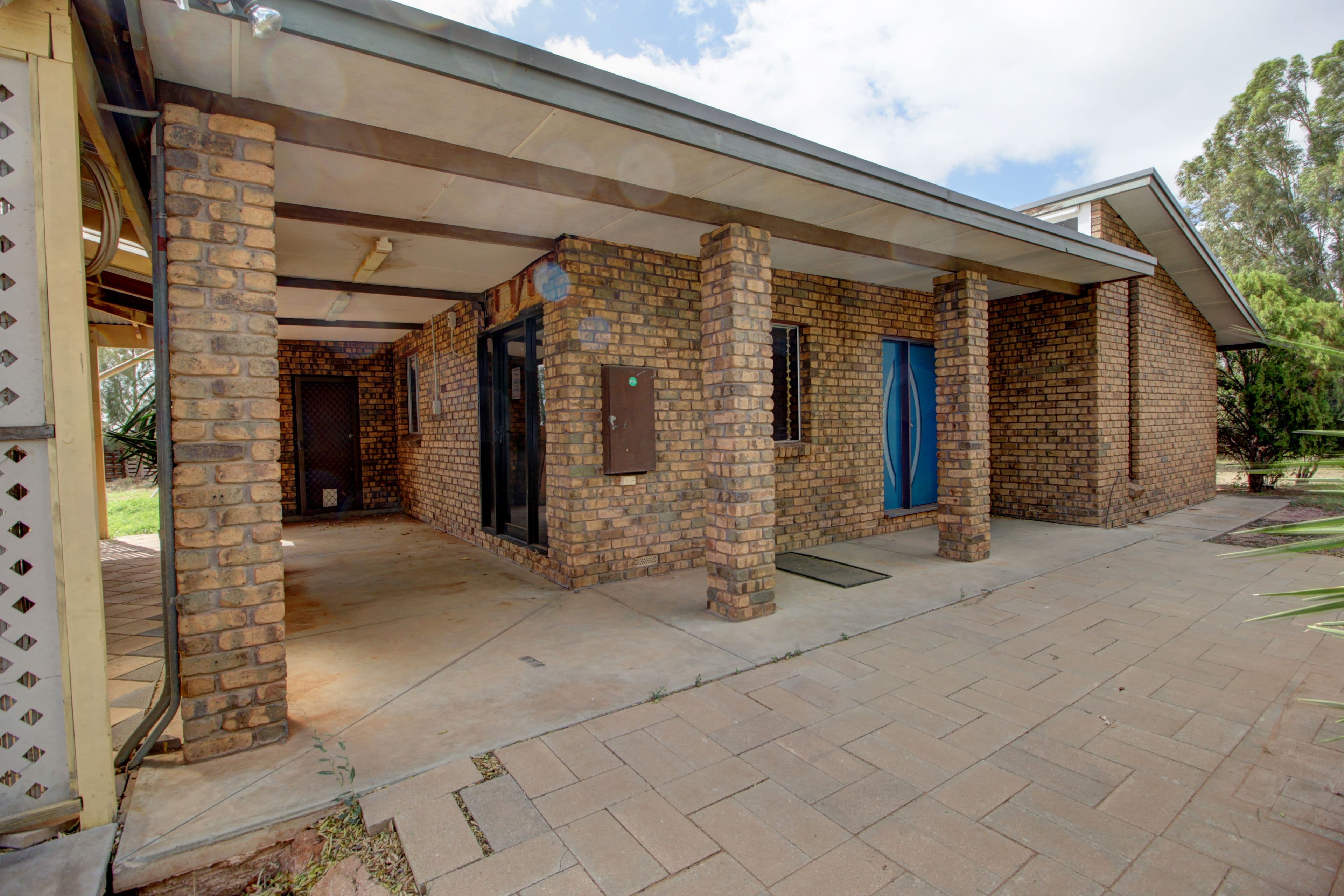 40 Twentyfourth Street, Renmark SA 5341, Renmark - Thumbnail 2