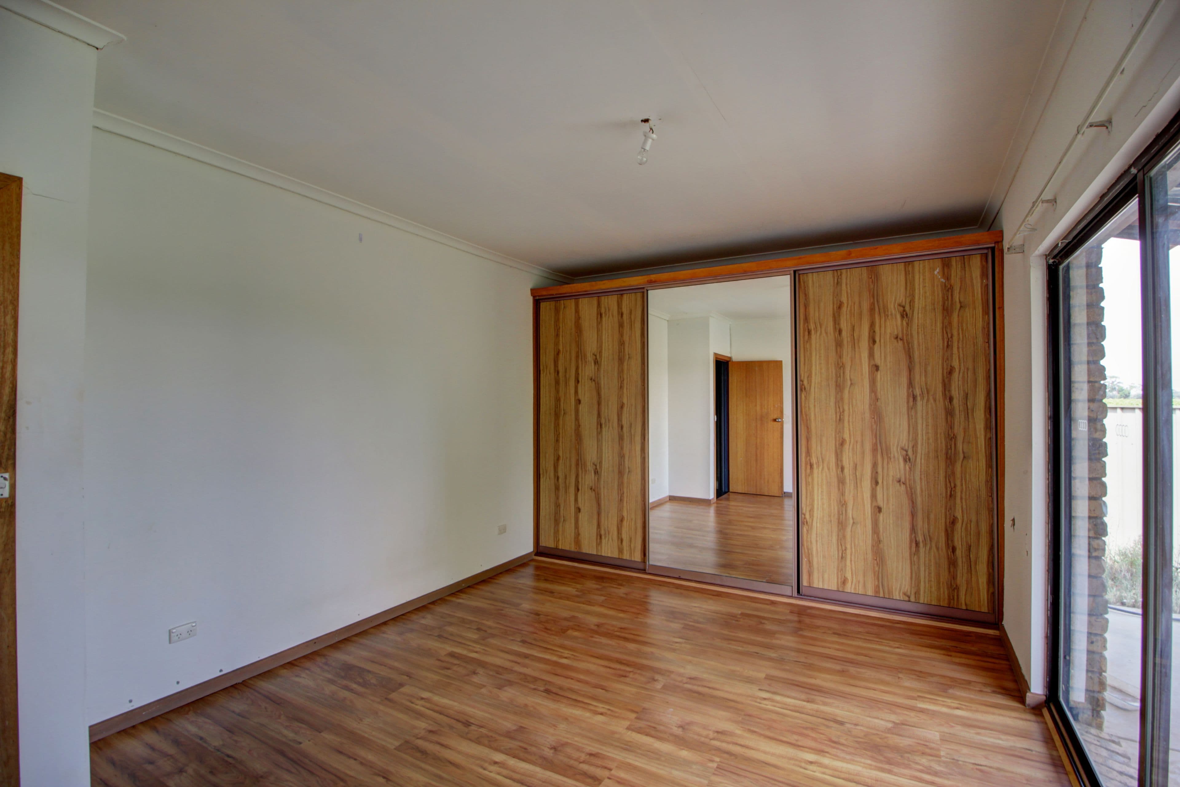 40 Twentyfourth Street, Renmark SA 5341, Renmark - Thumbnail 8