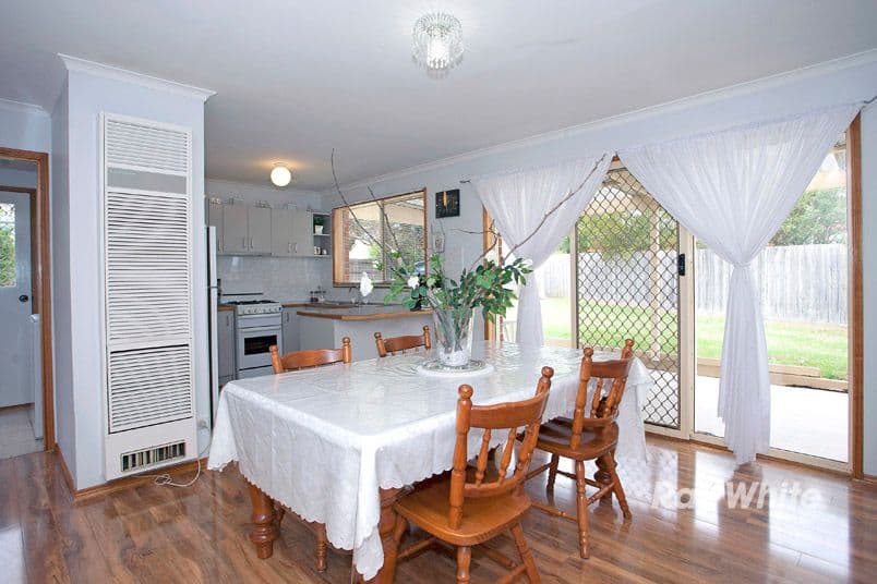 2 Gretel Court, HAMPTON PARK VIC 3976, Hampton Park - Thumbnail 7