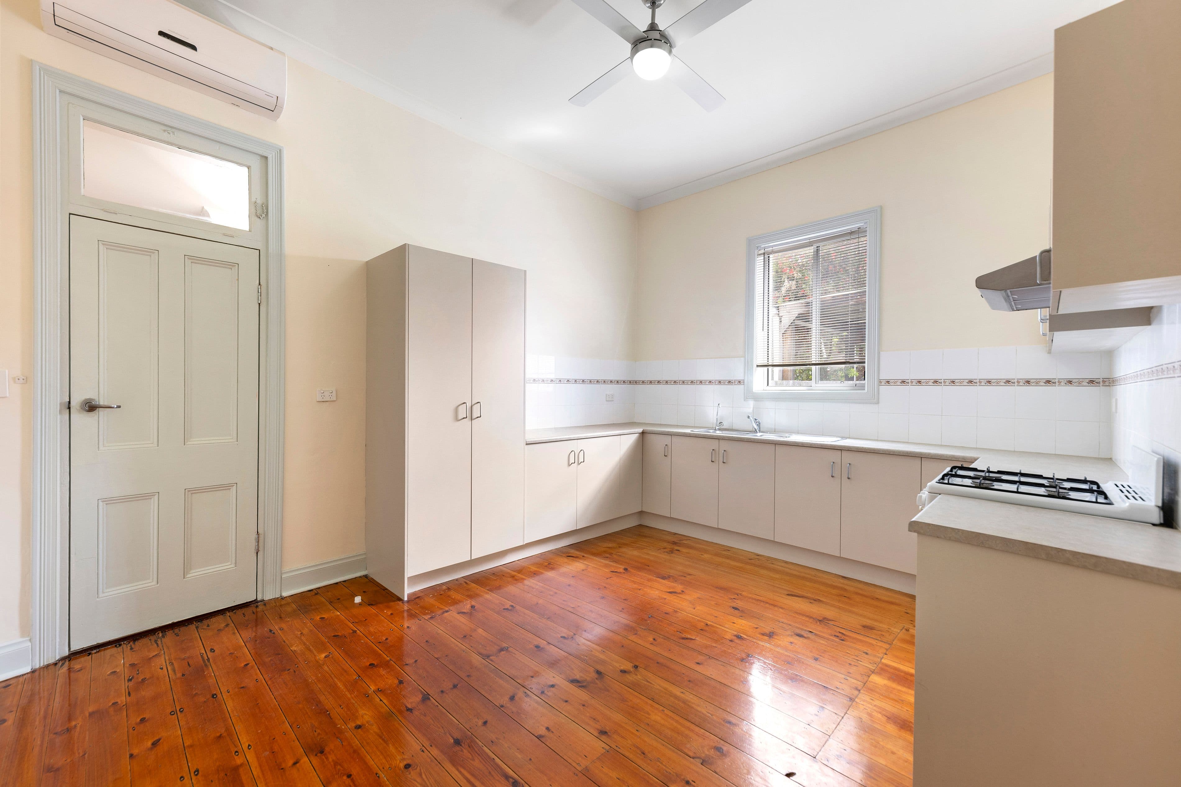 12 Melbourne Street, Glenelg North SA 5045, Glenelg North - Thumbnail 8
