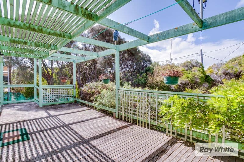84 Carslake Avenue, BLAIRGOWRIE VIC 3942, Blairgowrie - Thumbnail 3