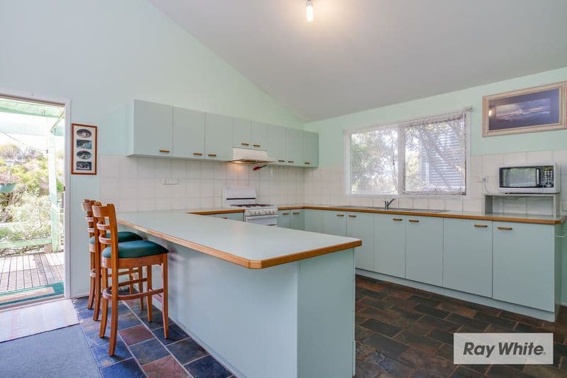 84 Carslake Avenue, BLAIRGOWRIE VIC 3942, Blairgowrie - Thumbnail 5