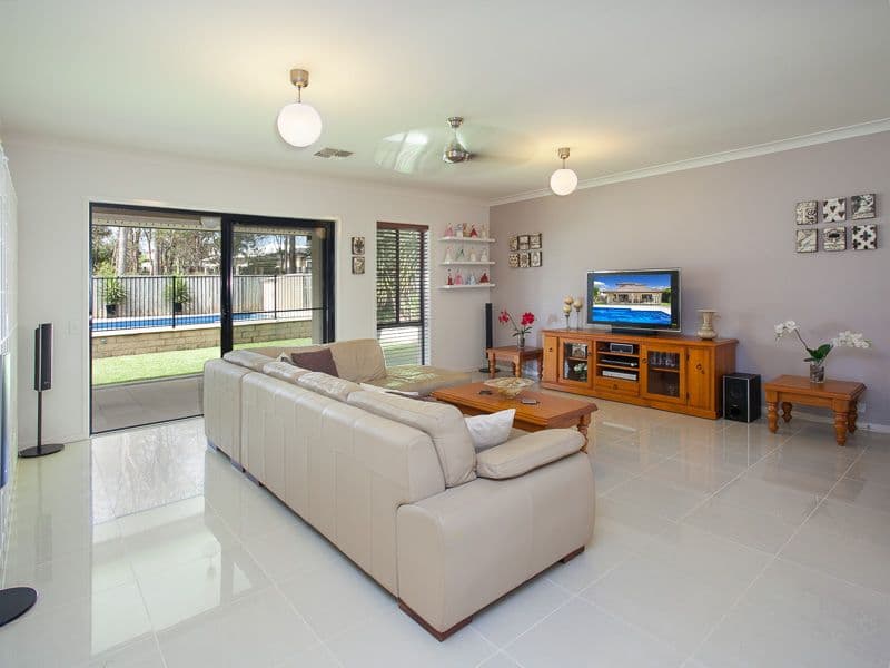 12 Elliot Street, Carseldine QLD 4034, Carseldine - Thumbnail 7