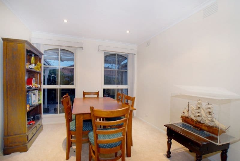 12 Glenelg Court, DINGLEY VILLAGE VIC 3172, Dingley Village - Thumbnail 7