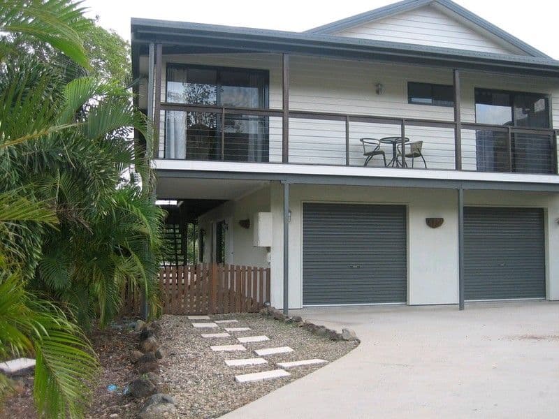 76 Country Road, CANNONVALE QLD 4802, Cannonvale - Image 1